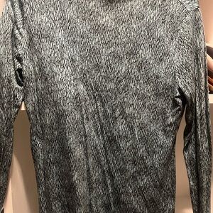 A Classy Chic Boutique Black and Gray Long Sleeve Top